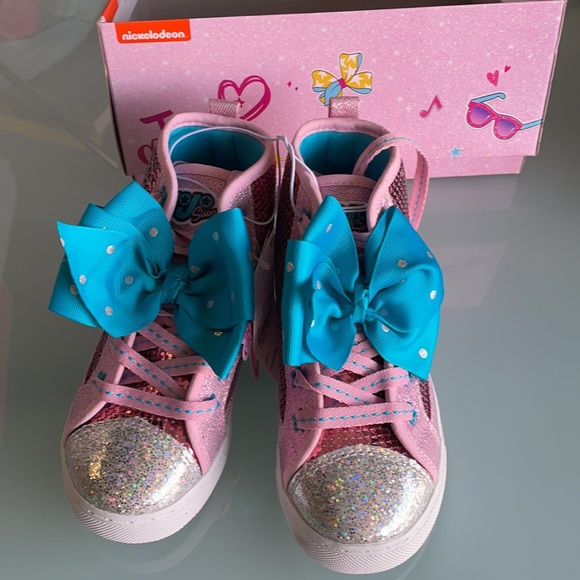 New - Picture 3 of 3